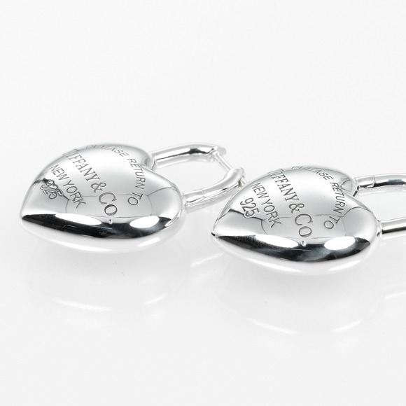 TIFFANY Authentic Silver Heart Earrings - Picture 6 of 7